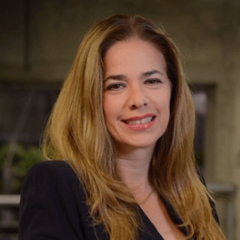 Alejandra de la Vega